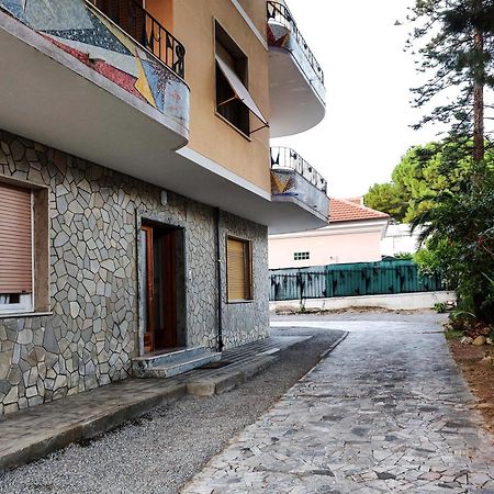 Villa Daniela - Quiete E Mare Санремо Екстер'єр фото